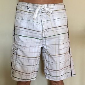 Men’s O’Neill board shorts 34